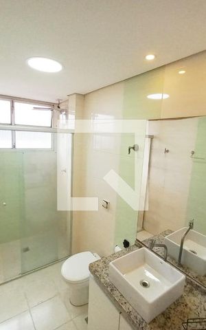 Apartamento para alugar com 80m², 2 quartos e 1 vaga Apartamento para alugar com 80m², 2 quartos e 1 vagaBanheiro