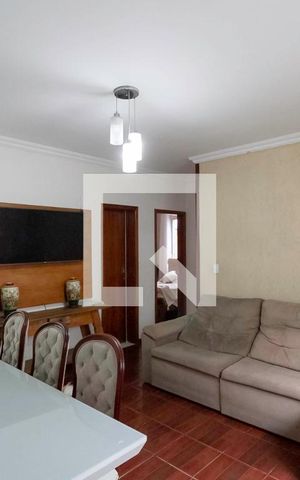 Apartamento à venda com 70m², 2 quartos e 1 vaga Apartamento à venda com 70m², 2 quartos e 1 vagaSala