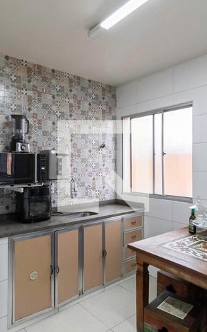 Apartamento à venda com 70m², 2 quartos e 1 vaga Apartamento à venda com 70m², 2 quartos e 1 vagaCozinha