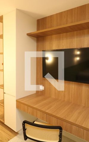 Studio para alugar com 37m², 1 quarto e sem vagaTV/Escritório