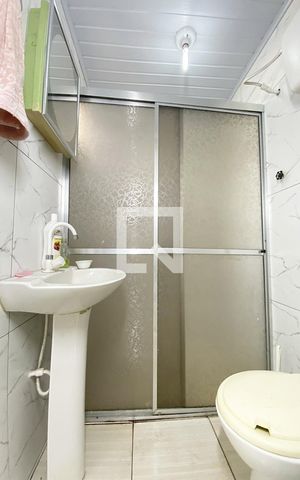 Casa para alugar com 78m², 2 quartos e 1 vagaBanheiro 2