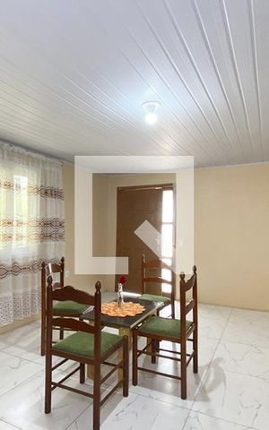 Casa para alugar com 78m², 2 quartos e 1 vagaSala