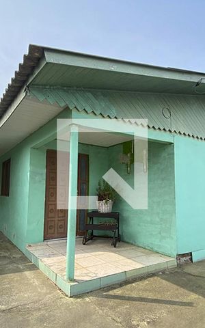 Casa para alugar com 78m², 2 quartos e 1 vagaFachada