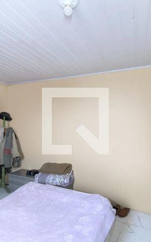 Casa para alugar com 78m², 2 quartos e 1 vagaQuarto 1