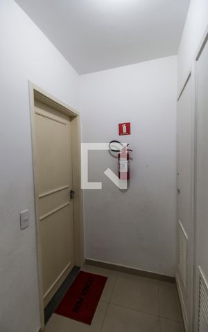 Apartamento à venda com 68m², 3 quartos e 1 vaga Apartamento à venda com 68m², 3 quartos e 1 vagaEntrada