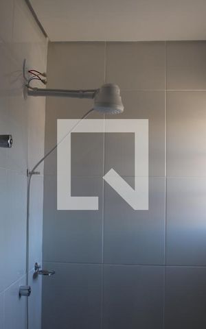 Casa para alugar com 53m², 2 quartos e sem vagaBanheiro 