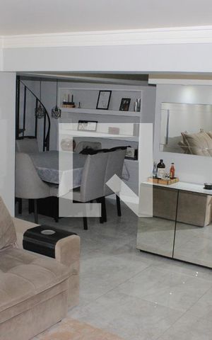 Casa à venda com 255m², 3 quartos e sem vagaSala