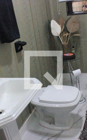 Casa à venda com 255m², 3 quartos e sem vagaLavabo 