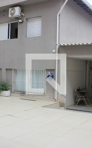 Casa à venda com 255m², 3 quartos e sem vagaQuintal