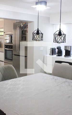 Casa à venda com 255m², 3 quartos e sem vagaSala de jantar