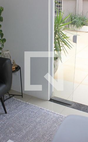 Casa à venda com 255m², 3 quartos e sem vagaEdícula