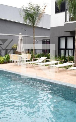 Studio à venda com 27m², 1 quarto e sem vagaPiscina