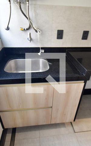 Apartamento à venda com 70m², 1 quarto e 1 vagaÁrea de Serviço