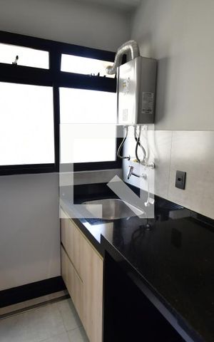 Apartamento à venda com 70m², 1 quarto e 1 vagaÁrea de Serviço