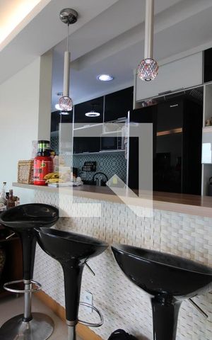 Apartamento à venda com 178m², 4 quartos e 2 vagasCozinha
