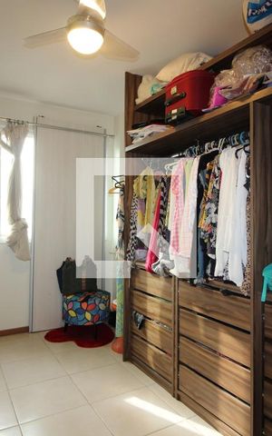 Apartamento à venda com 178m², 4 quartos e 2 vagasQuarto 3 - Closet da Suíte Principal
