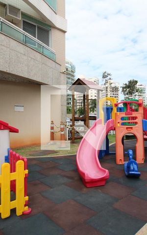 Apartamento à venda com 178m², 4 quartos e 2 vagasÁrea Comum - Parquinho