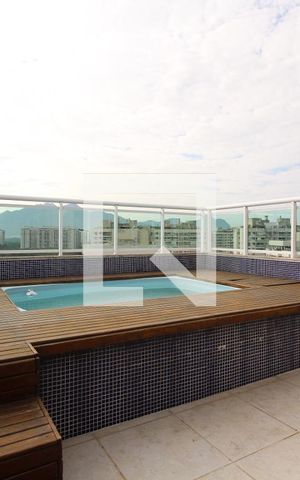 Apartamento à venda com 178m², 4 quartos e 2 vagasÁrea Externa