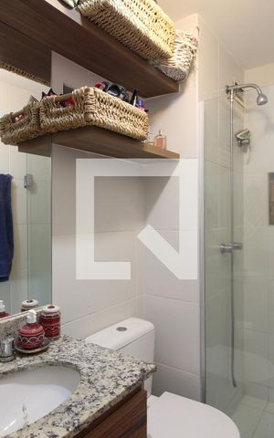Apartamento à venda com 178m², 4 quartos e 2 vagasQuarto 3 - Banheiro da Suíte Principal