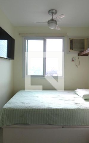 Apartamento à venda com 178m², 4 quartos e 2 vagasQuarto 2 - Suíte