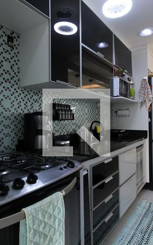 Apartamento à venda com 178m², 4 quartos e 2 vagasCozinha
