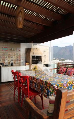 Apartamento à venda com 178m², 4 quartos e 2 vagasÁrea Externa