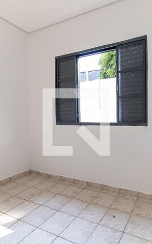 Casa à venda com 464m², 3 quartos e 4 vagas Casa à venda com 464m², 3 quartos e 4 vagasQuarto 1