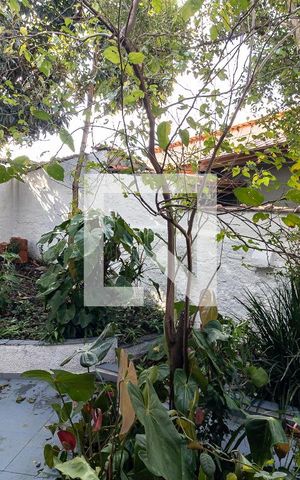 Casa à venda com 464m², 3 quartos e 4 vagas Casa à venda com 464m², 3 quartos e 4 vagasVista da Suíte
