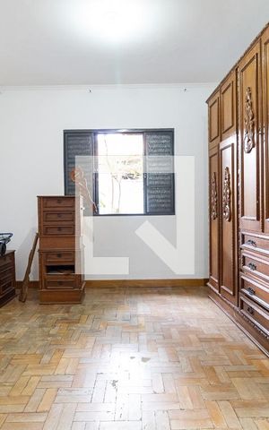 Casa à venda com 464m², 3 quartos e 4 vagas Casa à venda com 464m², 3 quartos e 4 vagasSuíte