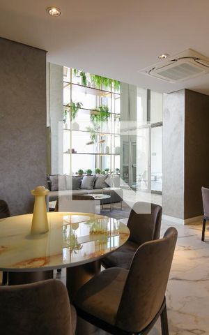 Apartamento à venda com 145m², 3 quartos e 2 vagas Apartamento à venda com 145m², 3 quartos e 2 vagasÁrea comum - Salão de festas