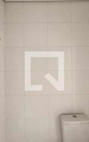 Apartamento para alugar com 53m², 2 quartos e 1 vaga Apartamento para alugar com 53m², 2 quartos e 1 vagaBanheiro da Suíte