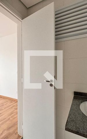 Apartamento para alugar com 53m², 2 quartos e 1 vaga Apartamento para alugar com 53m², 2 quartos e 1 vagaBanheiro da Suíte