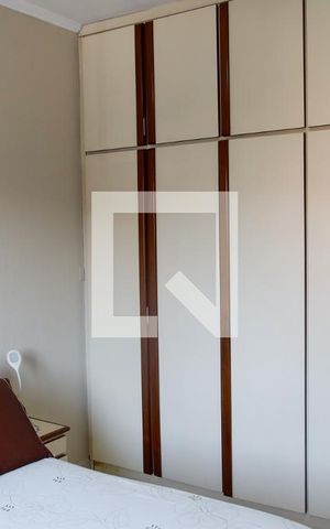Casa à venda com 320m², 4 quartos e 2 vagas Casa à venda com 320m², 4 quartos e 2 vagasQuarto 3 - Suíte
