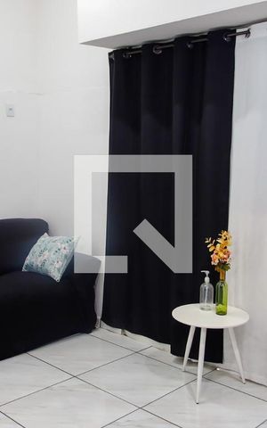Casa à venda com 320m², 4 quartos e 2 vagas Casa à venda com 320m², 4 quartos e 2 vagasEscritório
