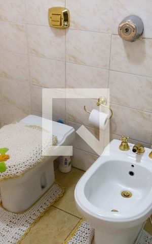 Casa à venda com 320m², 4 quartos e 2 vagas Casa à venda com 320m², 4 quartos e 2 vagasBanheiro da Suíte 3