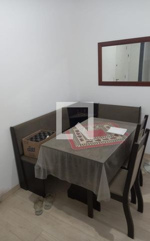 Apartamento à venda com 48m², 2 quartos e 1 vaga Apartamento à venda com 48m², 2 quartos e 1 vagaSala de Jantar