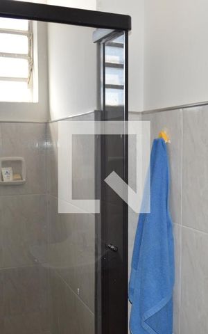 Apartamento à venda com 78m², 2 quartos e sem vagaBanheiro
