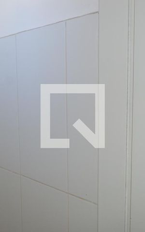 Apartamento à venda com 78m², 2 quartos e sem vagaBanheiro de serviço
