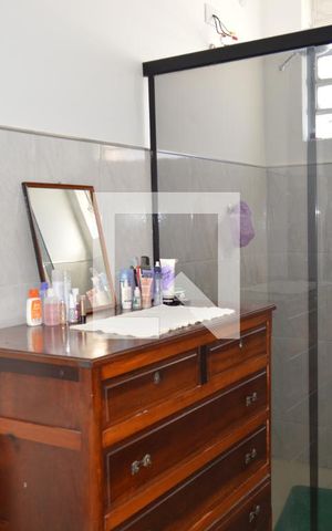 Apartamento à venda com 78m², 2 quartos e sem vagaBanheiro