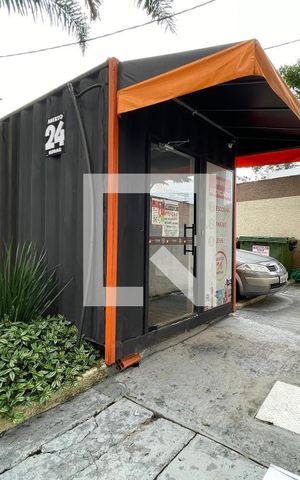 Apartamento à venda com 46m², 2 quartos e 1 vaga Apartamento à venda com 46m², 2 quartos e 1 vagaÁrea Comum - Mini Mercado