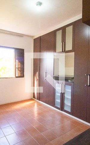 Casa para alugar com 127m², 2 quartos e 3 vagas Casa para alugar com 127m², 2 quartos e 3 vagasQuarto 1