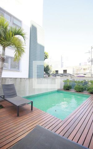 Apartamento para alugar com 70m², 2 quartos e 1 vagaPiscina