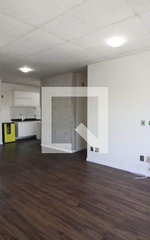 Apartamento para alugar com 70m², 2 quartos e 1 vagaSala