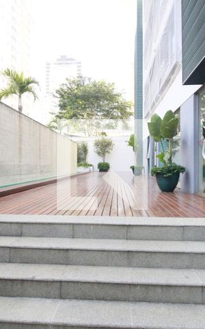 Apartamento para alugar com 70m², 2 quartos e 1 vagaEntrada