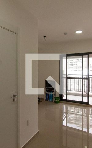 Studio à venda com 26m², 1 quarto e sem vaga Studio à venda com 26m², 1 quarto e sem vagaSala/Cozinha