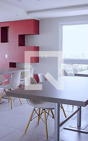 Apartamento à venda com 76m², 3 quartos e 2 vagas Apartamento à venda com 76m², 3 quartos e 2 vagasEspaço gourmet