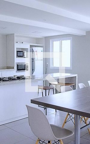 Apartamento à venda com 76m², 3 quartos e 2 vagas Apartamento à venda com 76m², 3 quartos e 2 vagasEspaço gourmet