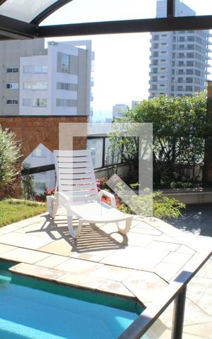 Apartamento à venda com 280m², 3 quartos e 4 vagasPiscina