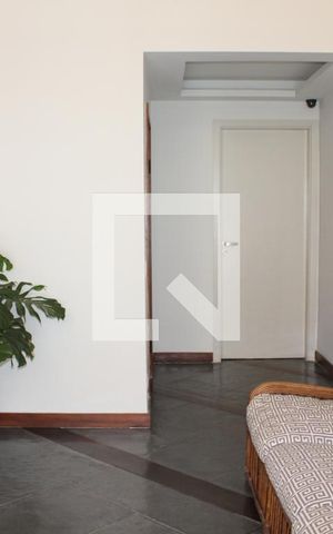 Apartamento à venda com 280m², 3 quartos e 4 vagasHall social