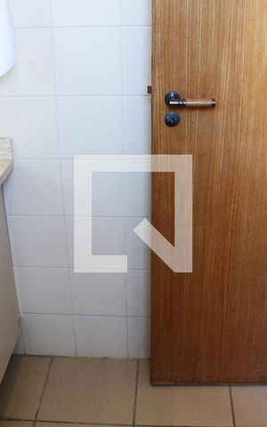 Apartamento à venda com 280m², 3 quartos e 4 vagasBanheiro da Suíte 1